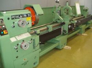 Second-hand POTISJE PA 35 Lathe