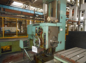 TOS Varnsdorf W 75 Table type boring machine