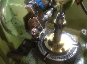 Pfauter P-400 Gear grinding machine