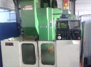 OKK PCV-40 Vertical machining centre