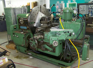 Used Poreba TR70C sliding gap bed facing lathe