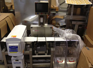 Bosch checkweigher with integrated Safeline Metaldetector