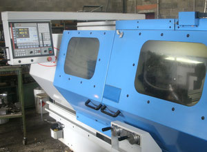 Pinacho Mustang 225 cnc lathe