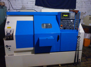 Nakamura WT20 Machining center - 5 axis