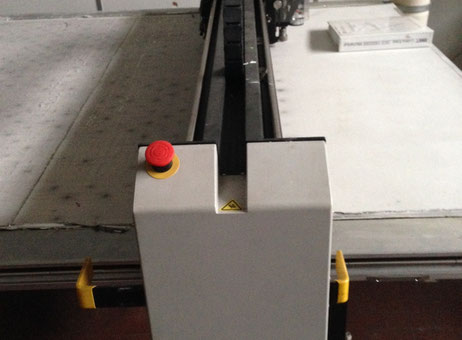 Used Gerber Edge-DCS-2500 Automated cutting machine Used machines - Exapro