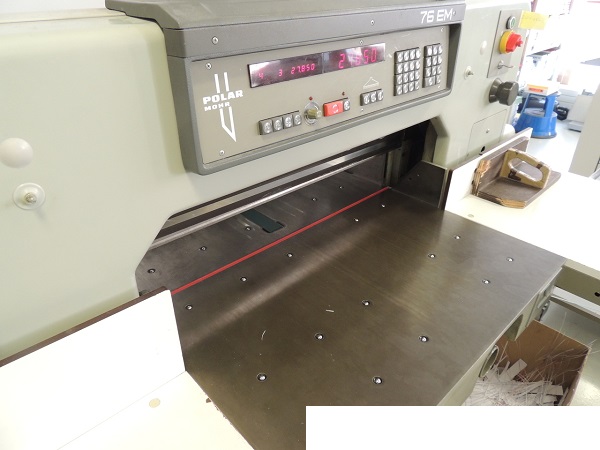 POLAR 76 EM Paper guillotine Used machines - Exapro
