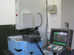 AGIE AGIETRON COMPACT 1 Die sinking edm machine