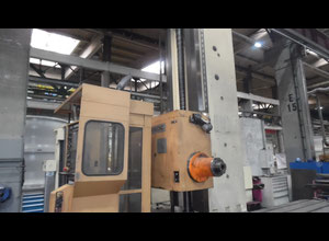 TOS Varnsdorf WHN 13 Floor horizontal boring machine CNC