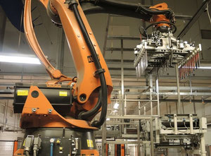 Kuka KR 180-2 PA Palletizer - palletizing robot