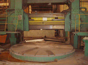 Kolomna 1540F1 vertical turret lathe