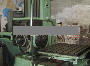 TOS Varnsdorf H 100 Table type boring machine