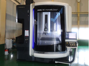 Dmg Mori DMU 85 monoBlock Machining center - 5 axis