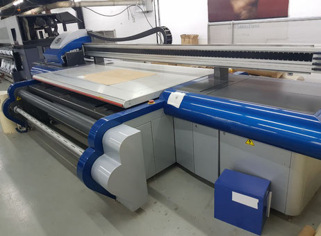 Gandy Digital Pred8tor Carton and board converting machine Used ...