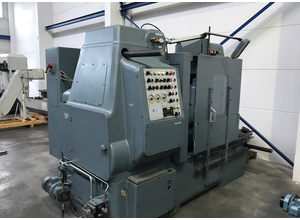 PFAUTER P 630 Cnc gear hobbing machine