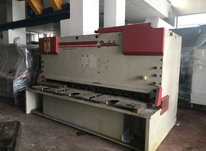 Baykal HNC 3100*13 Shear / guillotine CNC