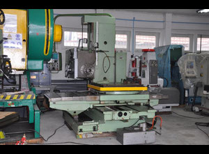 Tos Varnsdorf W75 Table type boring machine