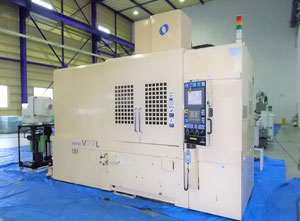 MAKINO V77L Machining center - vertical