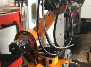 KUKA KR 15/2 Industrial Robot