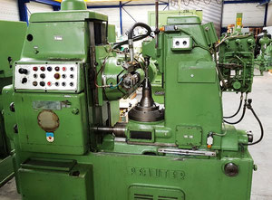 Pfauter P251 Vertical gear hobbing machine