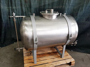 500 L Stainless steel tank used