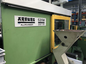 Arburg 520M 2000-675 Injection moulding machine