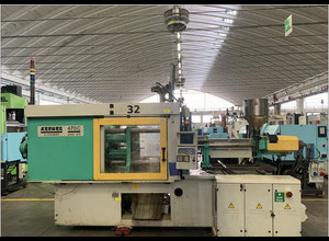 Used ARBURG 470 C 2000-675 Injection moulding machine