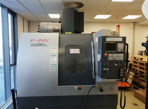 LEADWELL V-30i Machining center - vertical