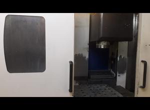 Mazak VTC-200C-II Machining Center