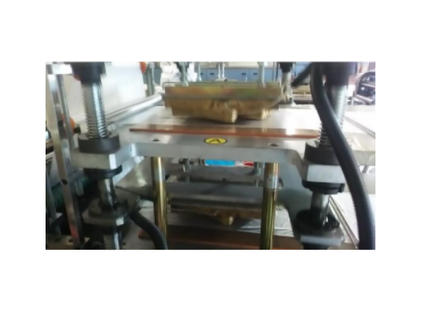 PLASTIC GLOVE MAKING MACHINE ST-500A P00925051