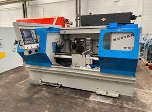 Pinacho Mustang 225 cnc lathe