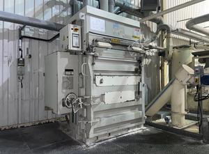 HSM VL 500.2 Vertical Baler