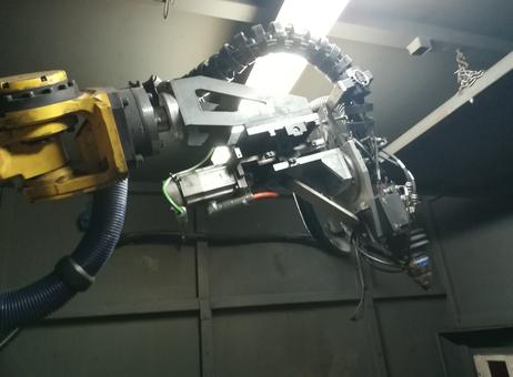 TRUMPF LASER TRUDISC 2000 (FD24) Fanuc R-2000iB 165 F P210520004
