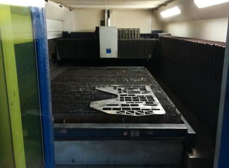Trumpf Trumpf FIBER TruLaser 3030 (L49) P210520012