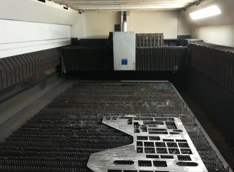 Trumpf Trumpf FIBER TruLaser 3030 (L49) P210520012