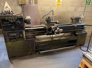 Pinacho L1/225 lathe