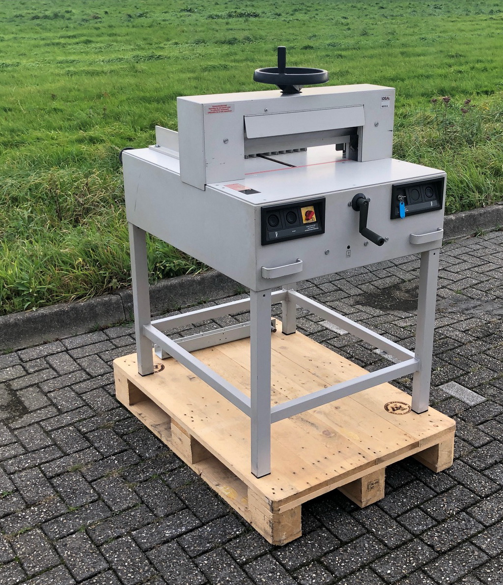 Ideal 4810A. Guillotine Used machines - Exapro