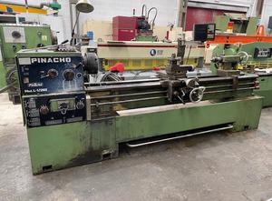 Pinacho L-1/260 lathe