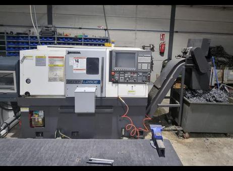 OKUMA GENOS L250E P220407138
