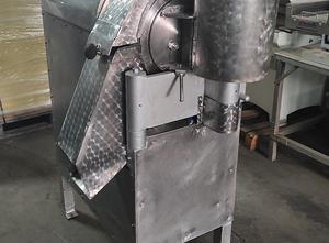 DICING MACHINE FOR PEPPERS