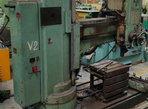 Kovosvit Sezimovo Ústí VR 5 A Radial drilling machine