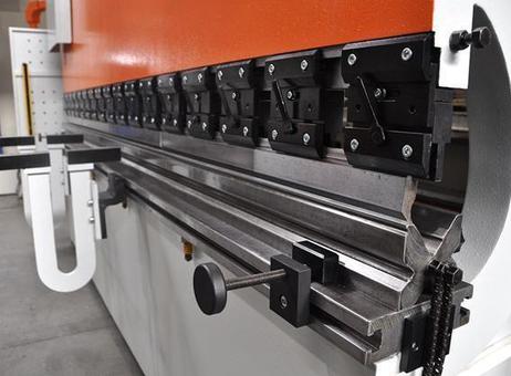 Ermak Eco-Bend 200 ton P221110120