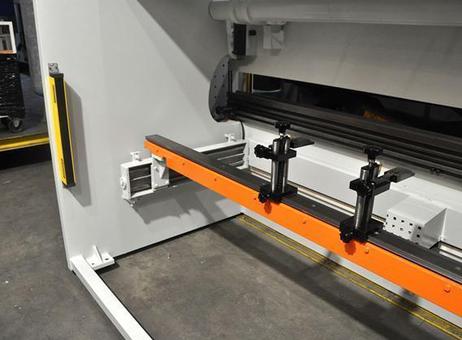 Ermak Eco-Bend 200 ton P221110120