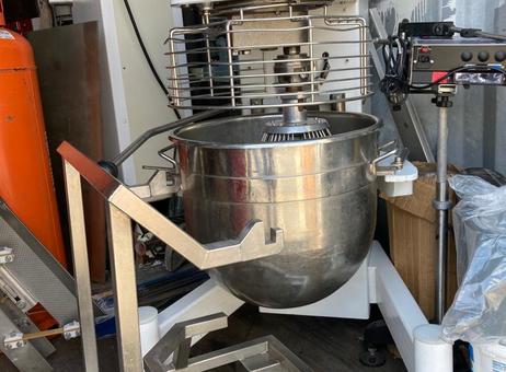 Sigmar & Peerless 60 QT +  80 QT P221207023