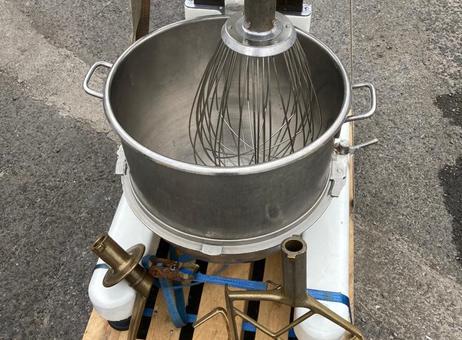 Sigmar & Peerless 60 QT +  80 QT P221207023