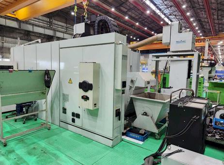 DMG MORI NMV 8000 DCG / 40 P230703149