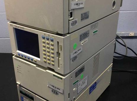 Material de análisis Shimadzu VP Series HPLC with Diode Array Detector ...
