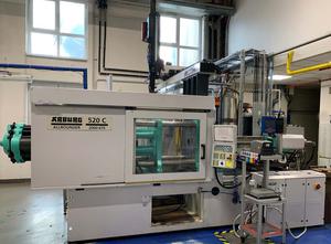 Arburg 520 C 2000-675 Injection Molding machine