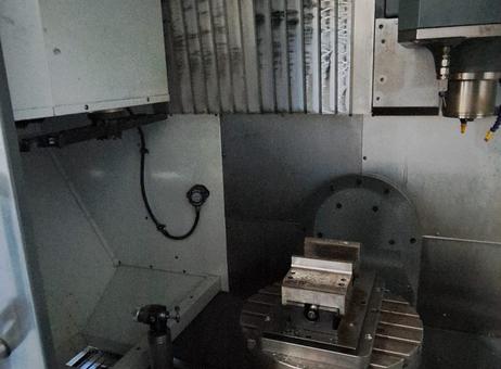 Haas UMC 750SS P230824106