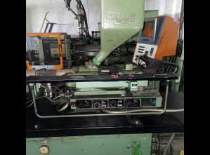 Μηχανή χύτευσης με έγχυση ARBURG Allrounder 220-90-350