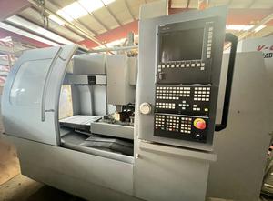 LEADWELL V40 Vertical Machining Center